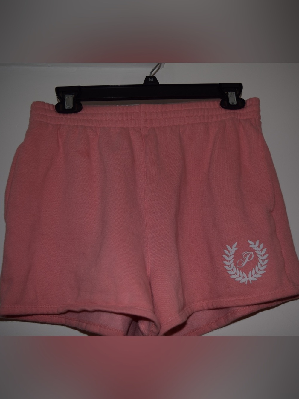 Victoria’s Secret PINK Fleece Lounge Shorts Pink Laurel Crest Logo M